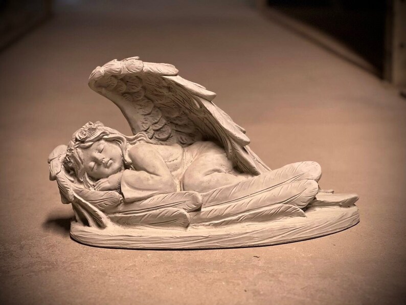 Sleeping Angel in Wings Statue Concrete Angel With Big Wings Figurine ...