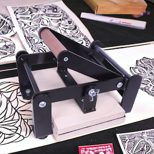 Customizable Lino Press for Block Printing Linocut, Handcrafted Portable DIY Art Tool for Studio Home Craft Projects, manual printing press