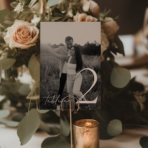 Modello di numeri da tavolo per foto di matrimonio, numeri da tavolo minimi, numeri da tavolo per matrimonio minimi, stampabili, numeri da tavolo per foto minimaliste B&N