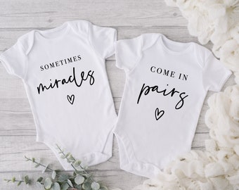 Twin Pregnancy Announcement Baby Vests - Pregnancy Reveal Vest - New Baby Reveal Baby grow - Twin Pregnancy Reveal - Set of two