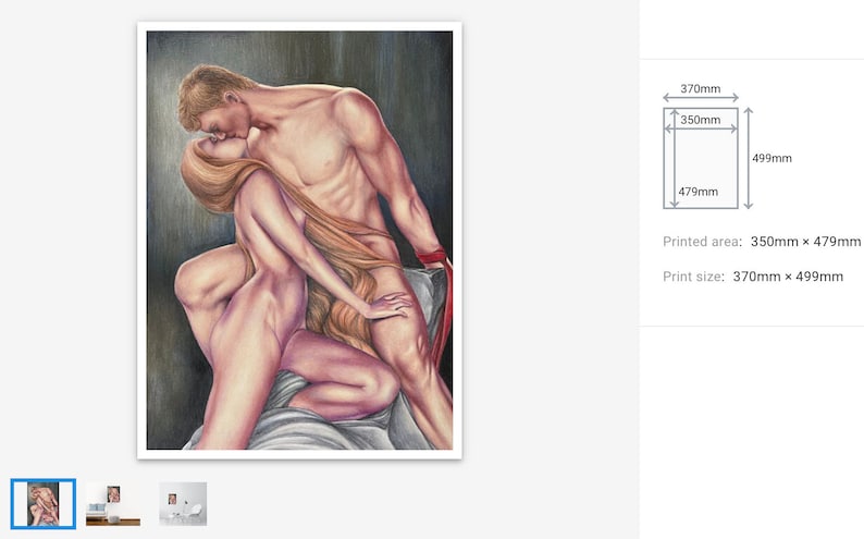 以下が含まれることがあります： 抱き合う2人のヌードを描いた鉛筆画のプリント。男性と女性の姿で、男性が女性にキスをしています。プリントサイズは370mm x 499mmです。