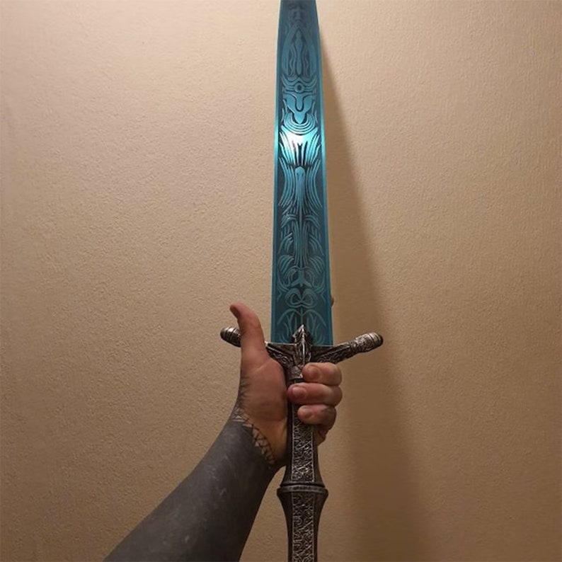 Metal Moonlight Greatsword Replica Sword geïnspireerd door Dark Souls, Full Metal Moonlight Sword van Dark Souls Cosplay Cadeaus voor hem afbeelding 2