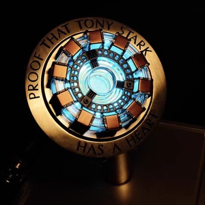 Iron Man Arc Reactor Modell Lampe Maßgeschneiderte MCU The Avengers Tony Stark MK 1 Herz 1/1 Film Prop Replik, Valentinstag Geschenk Geschenk für ihn Bild 6