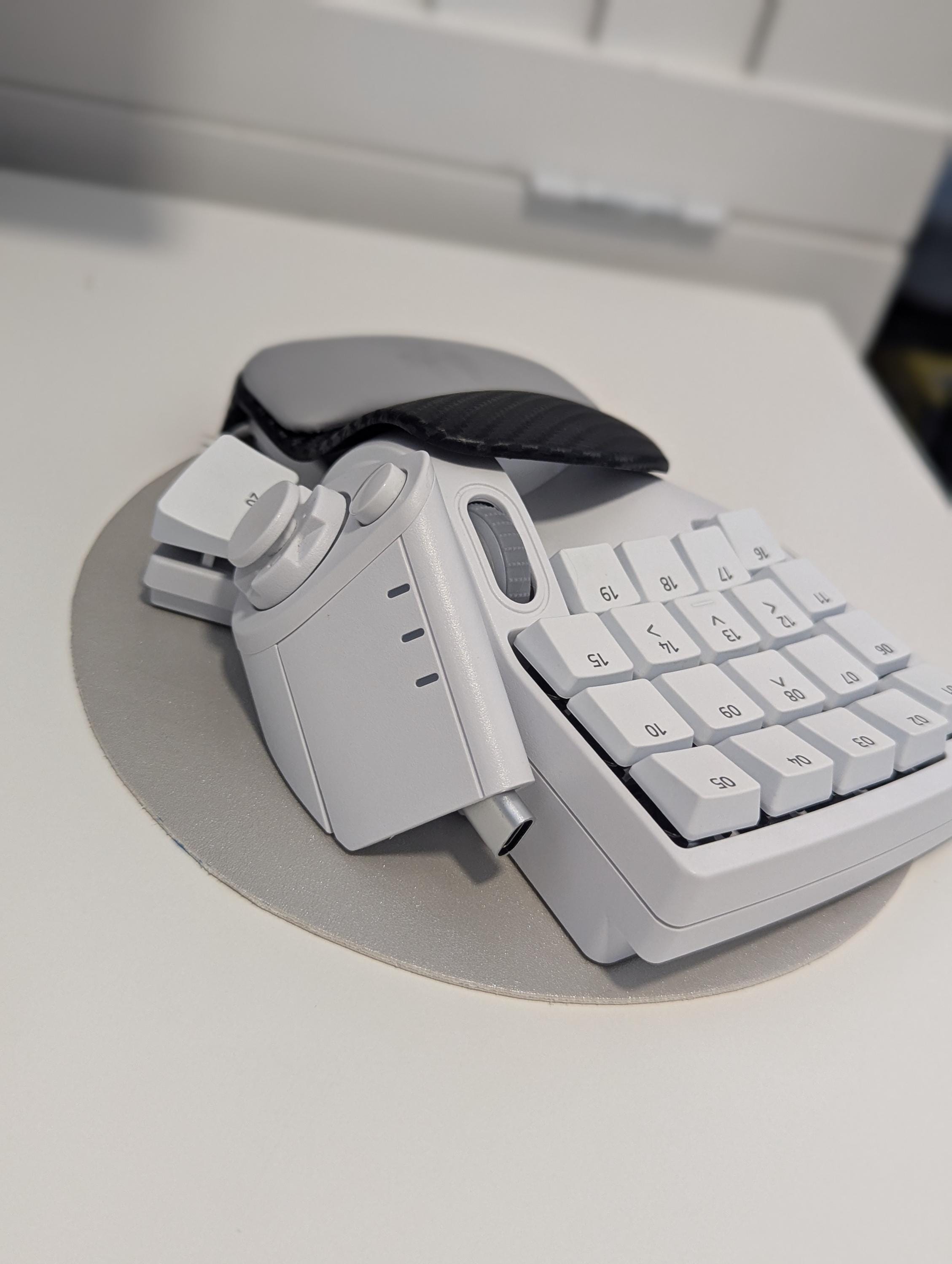Razer Tartarus Modding Service – D-pad Repair, Detachable Keypads ...
