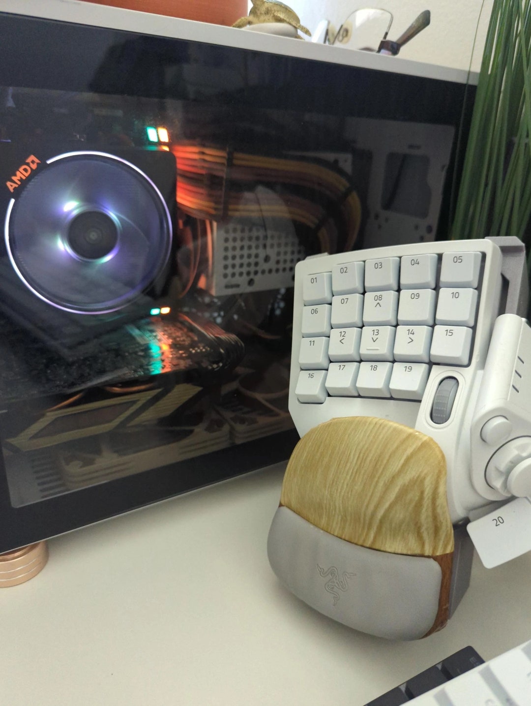 Razer Tartarus V2 / Pro Compatible Palm Rest – Replacement by