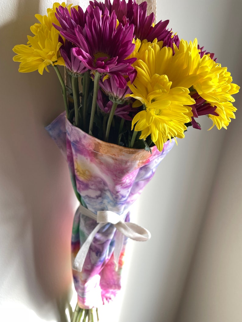 Handmade Flower Satchel, Bouquet Carrier Wraps, Floral Tote Bag, Reusable Flower Gift Bag, Harvest Bag, Gardening Gift, Tie Dye image 8