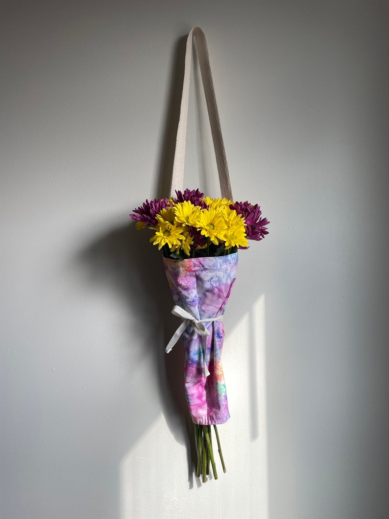 Handmade Flower Satchel, Bouquet Carrier Wraps, Floral Tote Bag, Reusable Flower Gift Bag, Harvest Bag, Gardening Gift, Tie Dye image 3
