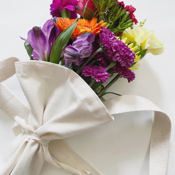 Flower Tote Bag, Bouquet Sleeve Gift Bag, Florist Supplies, Fresh Cut Flower Swaddle, Harvest Bag, Natural Canvas, Mini Holds 1 Bouquet