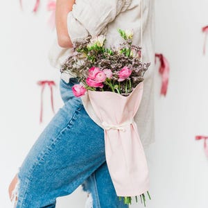 Pink Canvas Flower Satchel, Bouquet Carrier Wrap, Florist Cone Tote, Reusable Gift Bag, Harvest Bag, Flower Swaddle, Gardening Gift Decor