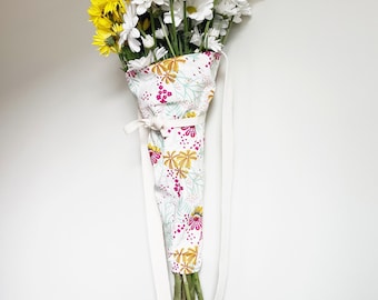Handmade Flower Satchel, Bouquet Carrier Wraps, Floral Tote Bag, Reusable Flower Gift Bag, Harvest Bag, Gardening Gift, Spring Sea Floral