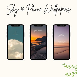 Pode incluir: Três papéis de parede para telefone com citações inspiradoras. O primeiro papel de parede apresenta um céu azul com uma nuvem branca e o texto "dream big and be happy". O segundo papel de parede apresenta um pôr do sol sobre uma praia rochosa com o texto "you matter". O terceiro papel de parede apresenta uma cena de praia com uma lua crescente e o texto "to the moon and back".