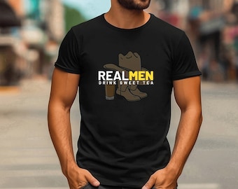 Real Men Drink Sweet Tea T-Shirt: Southern Iced Tea Graphic Tee