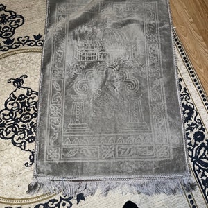 Prayer Mat Sample 1