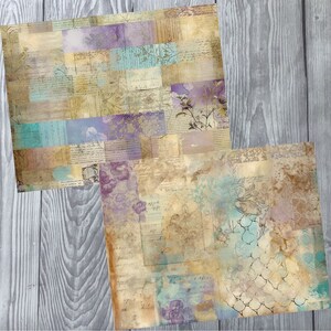 Pu&ograve; includere: Due fogli di carta digitale con un'estetica vintage. I fogli presentano un design a patchwork con colori sbiaditi, testo scritto a mano e motivi floreali in tonalit&agrave; di viola, blu e marrone.