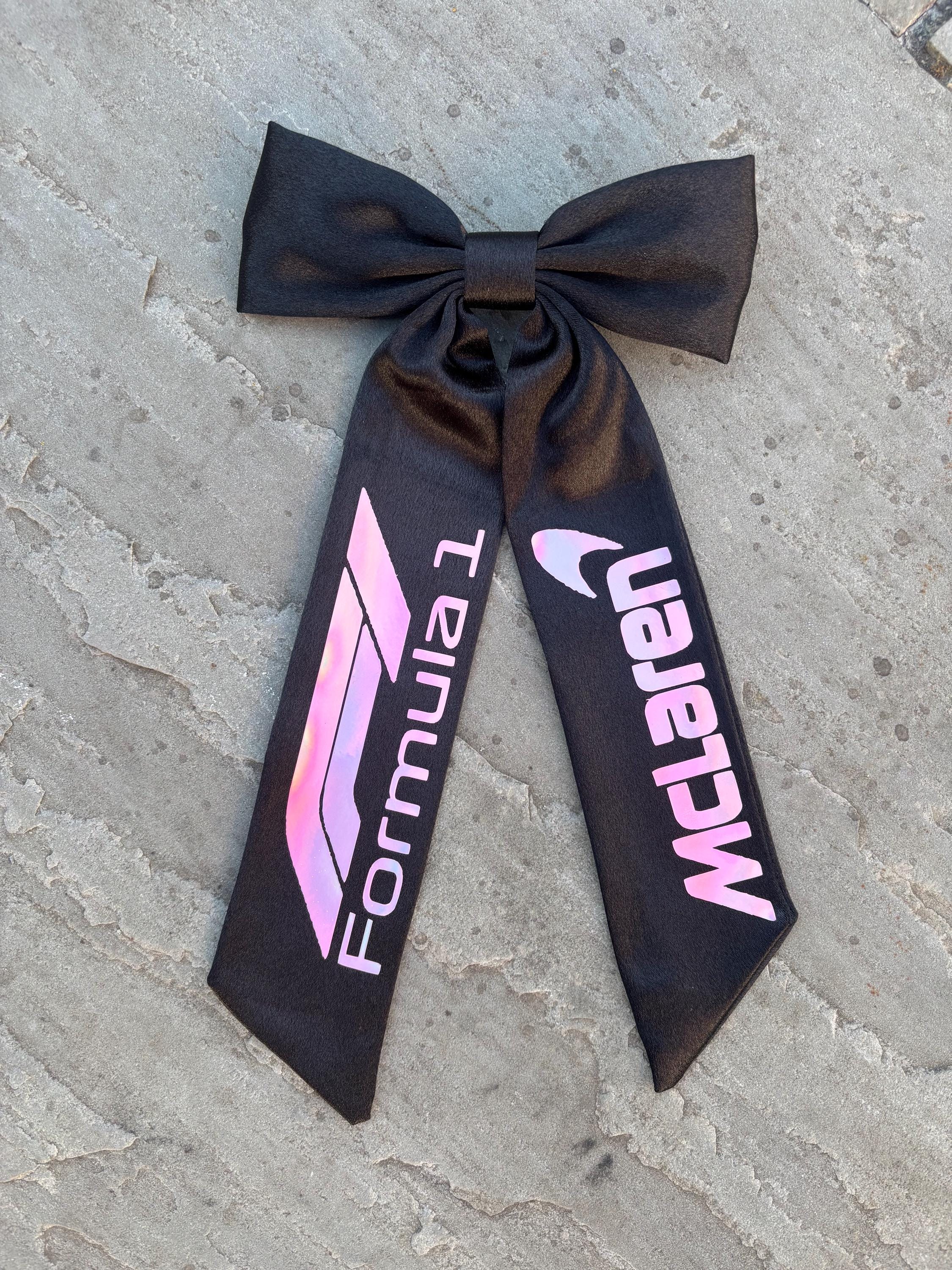 Benutzerdefinierte Formel 1 McLaren Racing Bogen | F1-inspirierter Haarschmuck | Personalisierte Team / Fahrer / Event Bow | Racing Fan Geschenk