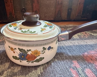 adorable floral pan with lid, Alt Amsterdam by Villeroy and boch