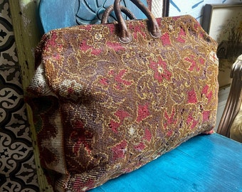 Civil War era carpet bag