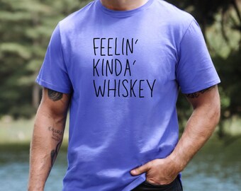 Camiseta con frase sobre whisky