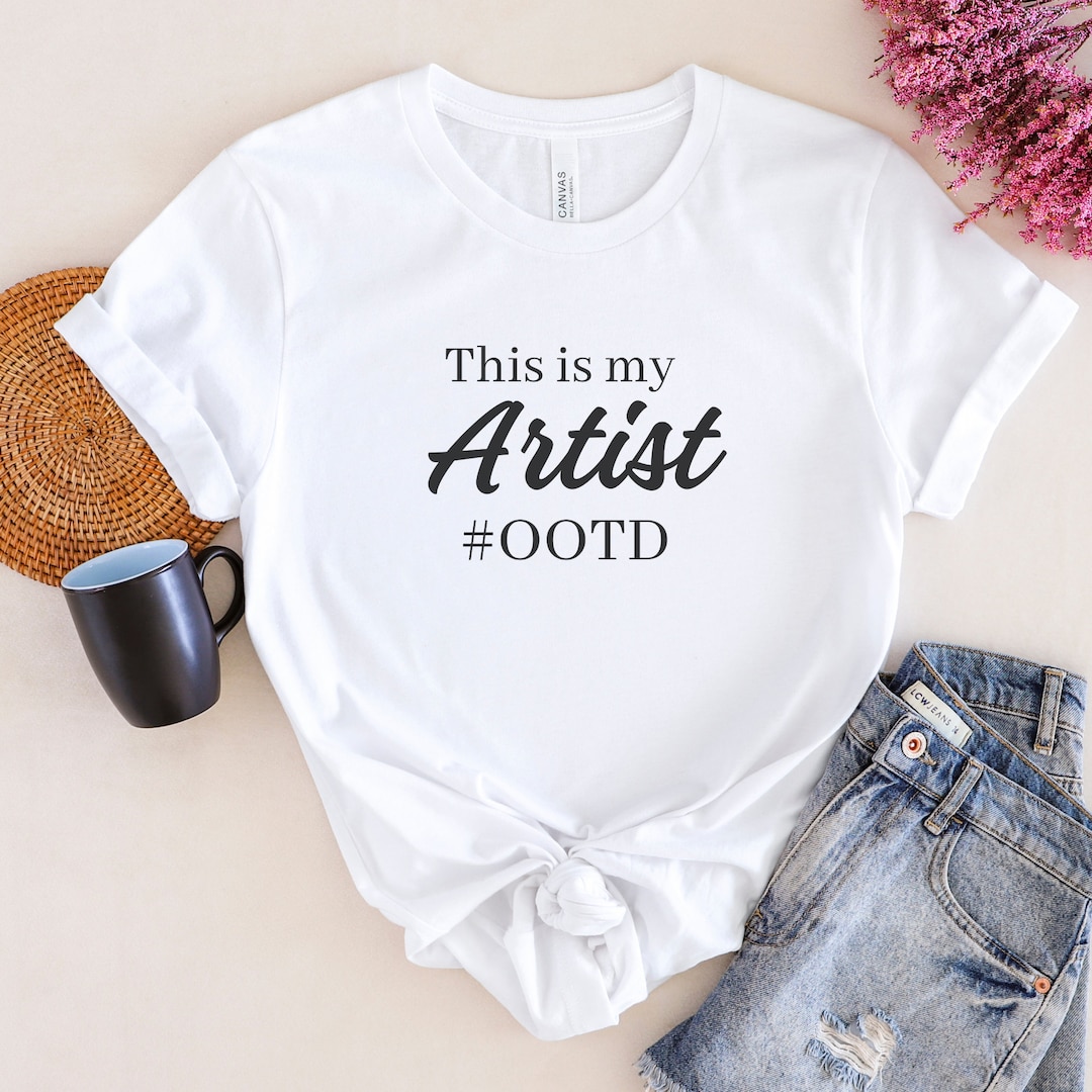Artist Tee, Woman Artist Tshirt, Artist Gifts, Artist Outfits, Artist