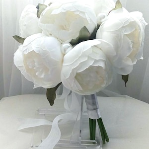 Chic Peony White Bridal Bouquet With Boutonniere, Peony Flower Bridal Bouquet, Bridal Bouquet with Boutonniere, Elegant Wedding Bouquet