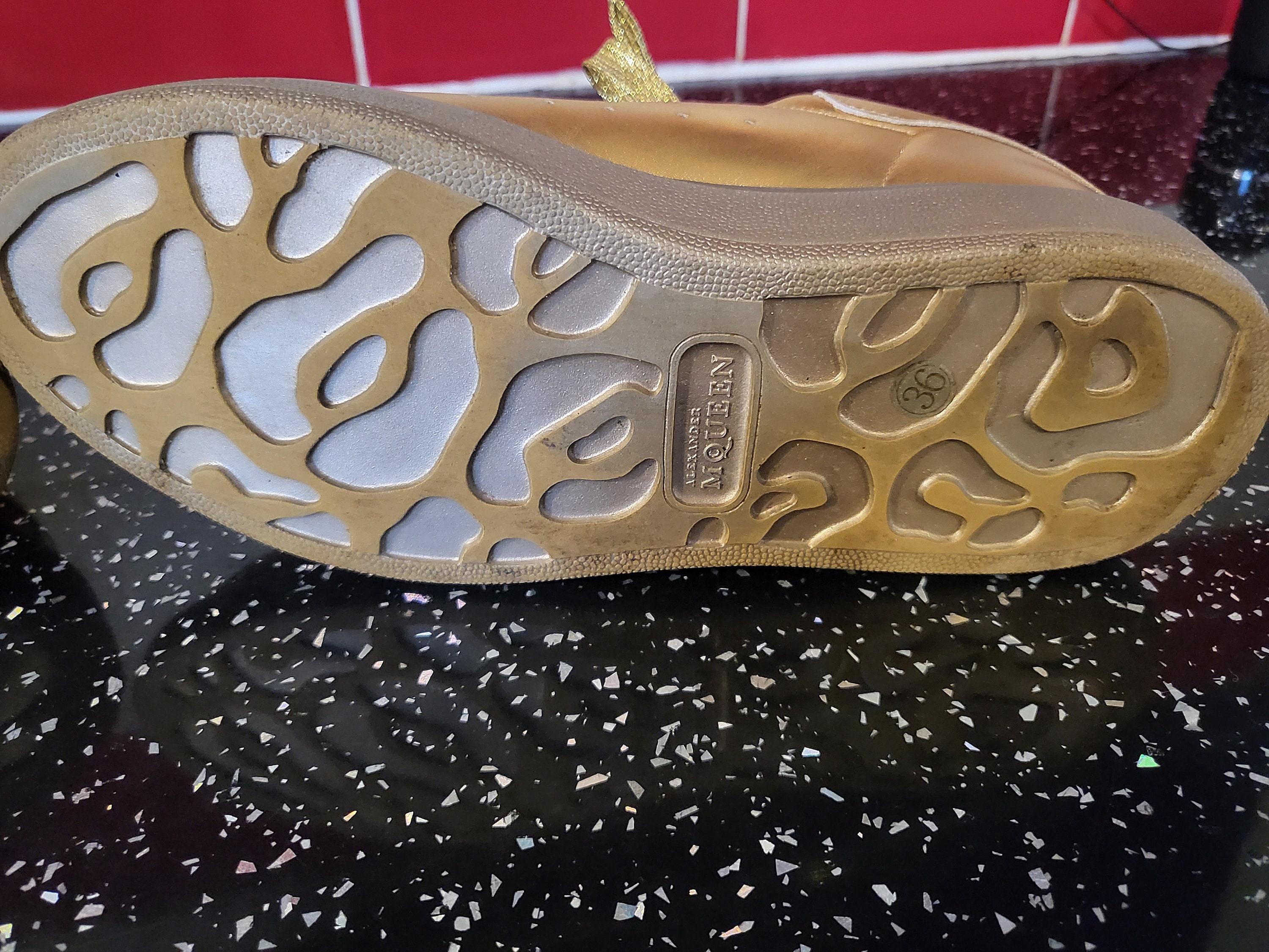 alexander mcqueen trainers black friday