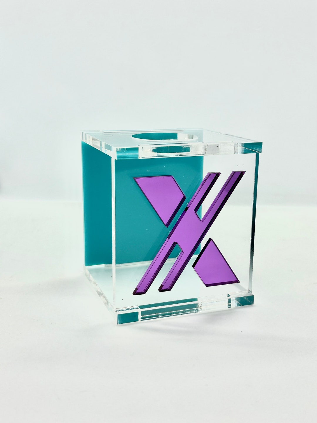 Xdinary Heroes Lightstick Holder XH Light Stick Stand Custom Lightstick