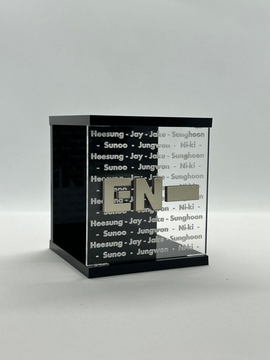 Enhypen Light Stick Stand Custom Lightstick Holder En Lightstick Holder