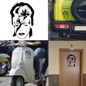 Puede incluir: Silueta en blanco y negro de una persona con un rayo en la cara. La imagen se muestra sobre un fondo blanco, un coche amarillo, un scooter blanco y una puerta marrón.