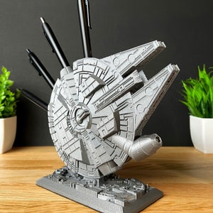 Millennium Falcon inspired pen holder