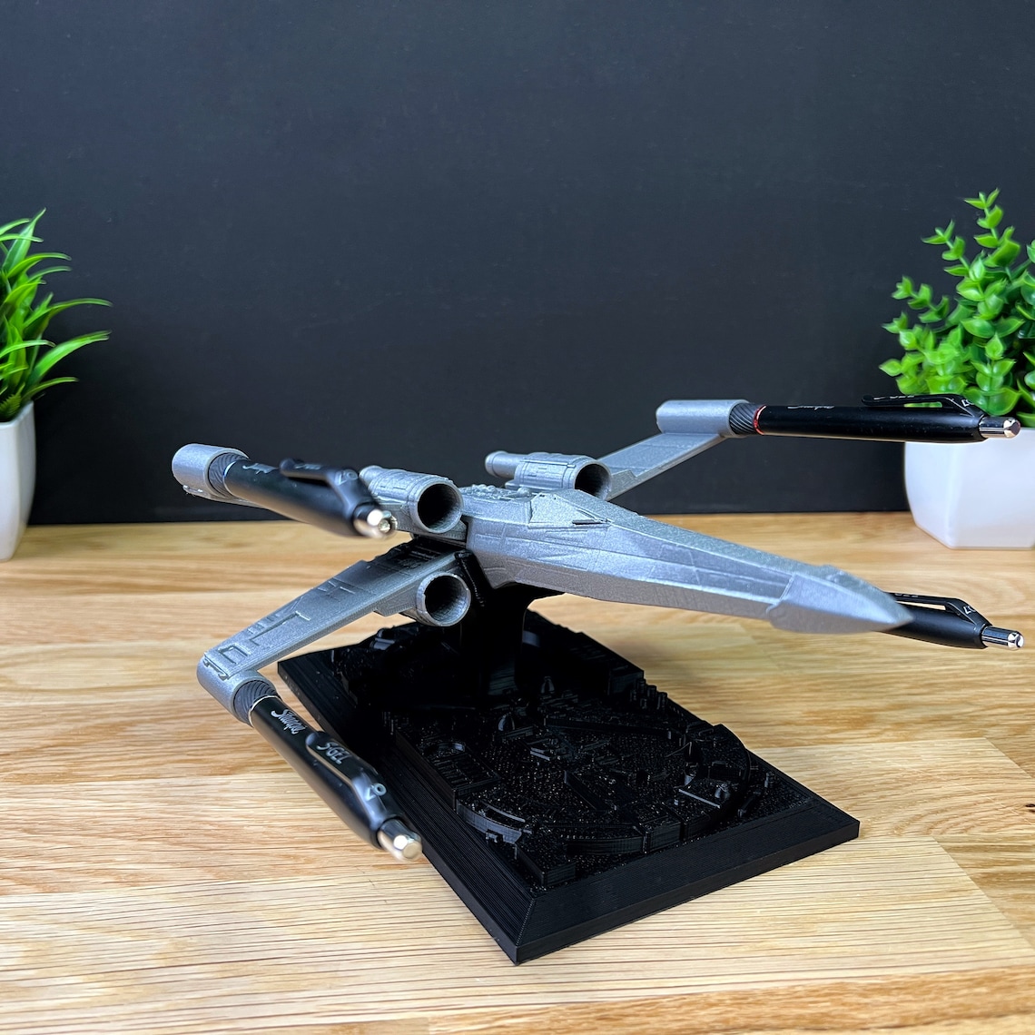 SW Inspired X-Wing Starfighter Pen Holder 3