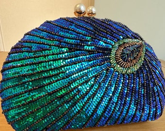 Bolso de mano de pavo real con 2 cadenas intercambiables