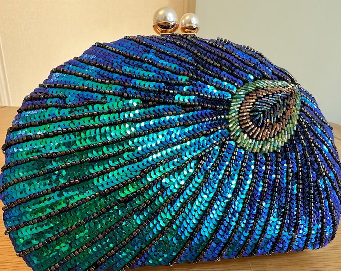 Peacock Clutch Handbag with 2 interchangeable chains