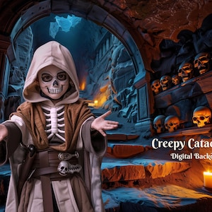 Peut inclure: Un enfant déguisé en squelette se tient dans un décor effrayant, sombre et caverneux. L'enfant porte une robe à capuche blanche avec une couche extérieure brune et un costume de squelette en dessous. L'arrière-plan présente une arche en pierre, un passage faiblement éclairé et de nombreux crânes éparpillés dans la scène. Le texte "Creepy Catacombs Digital Backdrop" est visible en bas de l'image.
