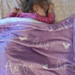 Coperta con nome personalizzato per bambini, coperta per bambini multicolore, coperta per bambini, regalo per baby shower, coperta per asilo nido con nome personalizzato, biancheria da letto per neonati immagine 9