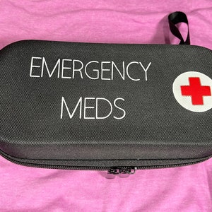 Insulated/Waterproof Lightweight Medication Bag for EpiPens/Auvi-Q