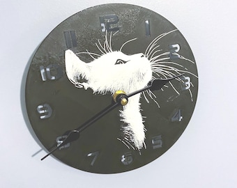 Minimalist Cat Wall Clock: 7-Inch Black & White Decor