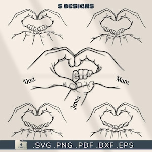 Puede incluir: Diseños de arte lineal en blanco y negro que representan manos formando corazones. Un diseño incluye las palabras "Dad", "Mum" y "Jenna". La parte superior de la imagen dice "5 DESIGNS". Los tipos de archivo incluyen .SVG, .PNG, .PDF, .DXF y .EPS.
