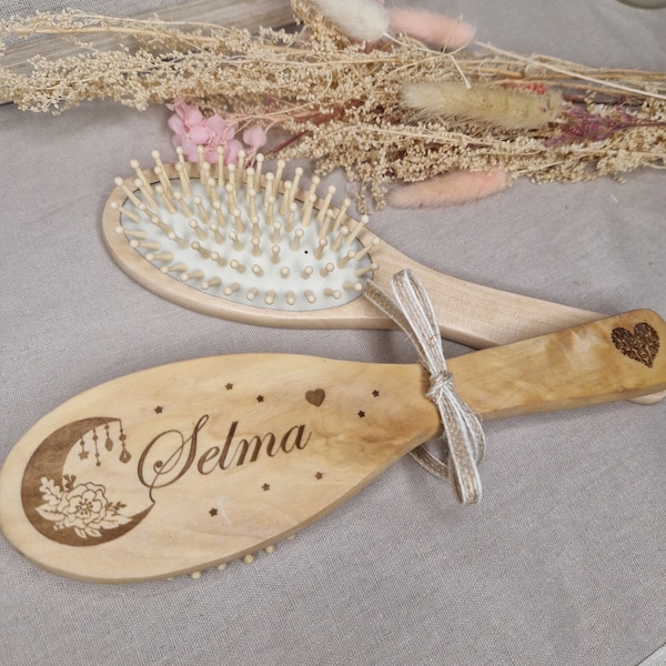 Brosse à cheveux en bois personnalisée, cadeau femme, fille, princesse, maman, mamie, anniversaire, evjf, mariée, demoiselle d'honneur...