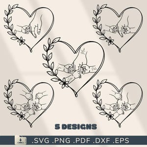 Könnte beinhalten: Schwarz-Weiß-Strichzeichnungen von Händen, die Babyhände in herzförmigen Rahmen halten, umgeben von floralen Elementen. Das Bild enthält den Text "5 DESIGNS" und Dateitypoptionen: .SVG .PNG .PDF .DXF .EPS.