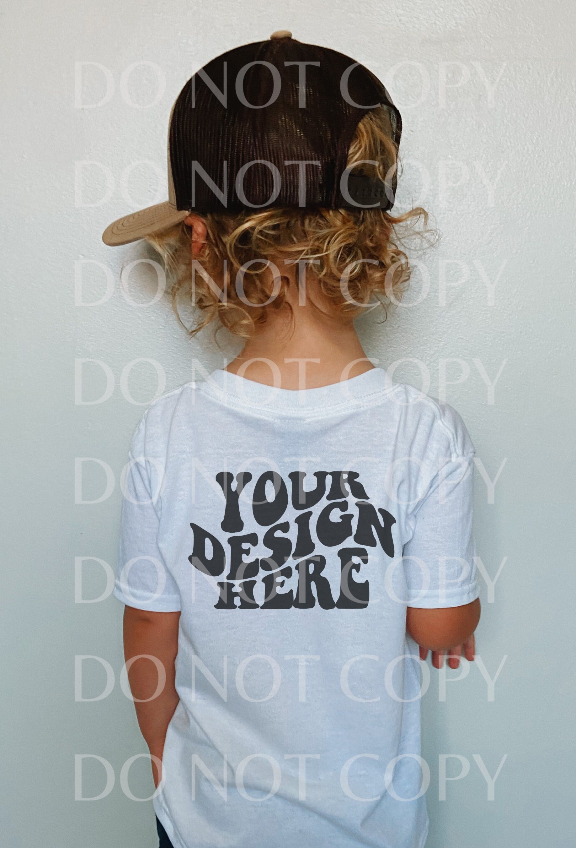 Mockup Gildan FRONTE RETRO Camicia bianca per bambini Mockup di