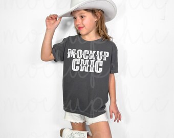 Pepper Shirt Mockup, Comfort Colors 9018 Graues T-Shirt, Styled Tshirt, Pepper Mockup, Coquette Cowgirl, Girly Jugend Western Mock, Cute Kid