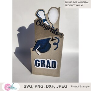 Félicitations pour les diplômés carte de voeux SVG, modèle numérique de carte de remise des diplômes, carte multicouche, casquette de diplômé, parchemin de diplômé et carte de banderoles PNG