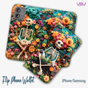 Stickerei Skeleton Handytasche, Floral Flip Case für iPhone 16, 15, 14 & Samsung, Artistic Day of the Dead Skelett Design Portemonnaie