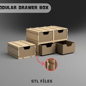 Puede incluir: Una caja de cajones modular de madera con seis cajones. Los cajones son beige y la caja es beige. La imagen muestra la caja ensamblada y el texto "MODULAR DRAWER BOX" y "STL FILES" es visible.