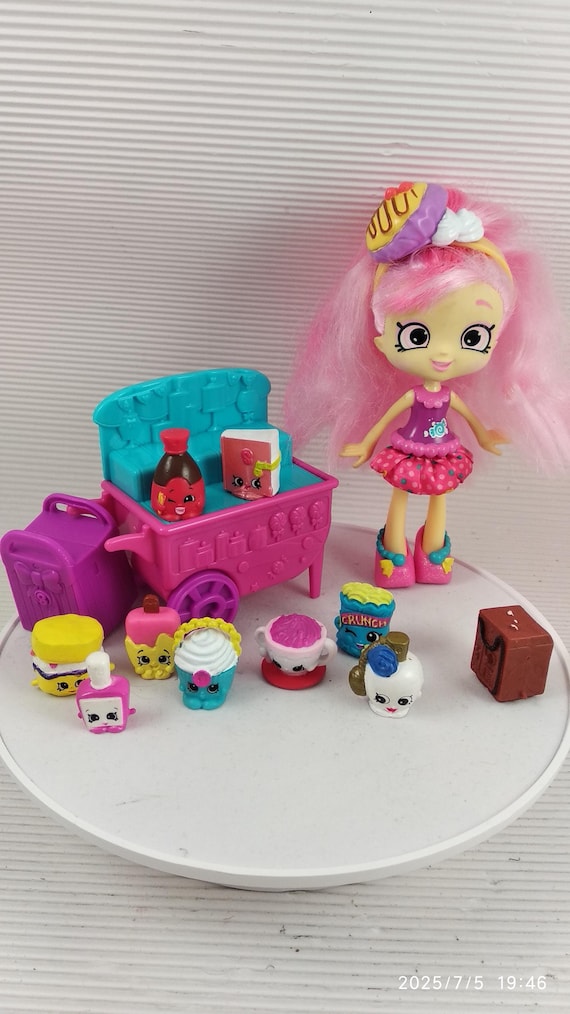 Old Shopkins Old School Shopkins Lot W Dolls And Hundreds Of