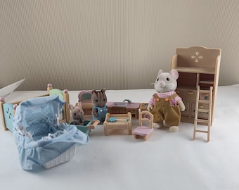Calico Critters Sylvanian family dollhouse furniture with accessories children room