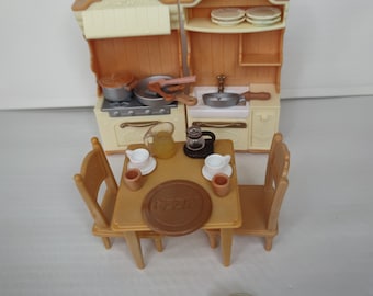 Muebles de cocina para casa de muñecas Calico Critters con accesorios, Sylvanian Family
