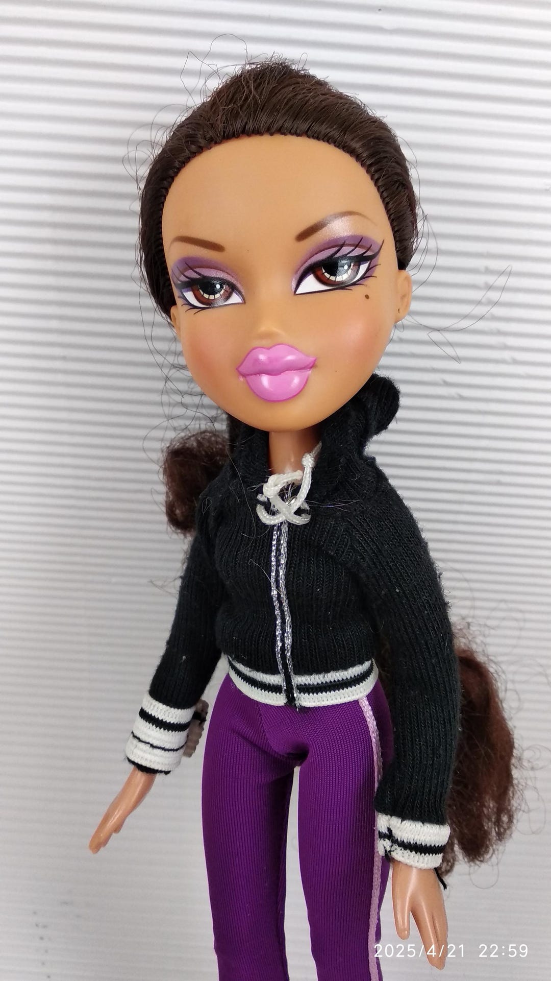 Bratz Yasmin 人形 ブラッツドールズ ヤスミン