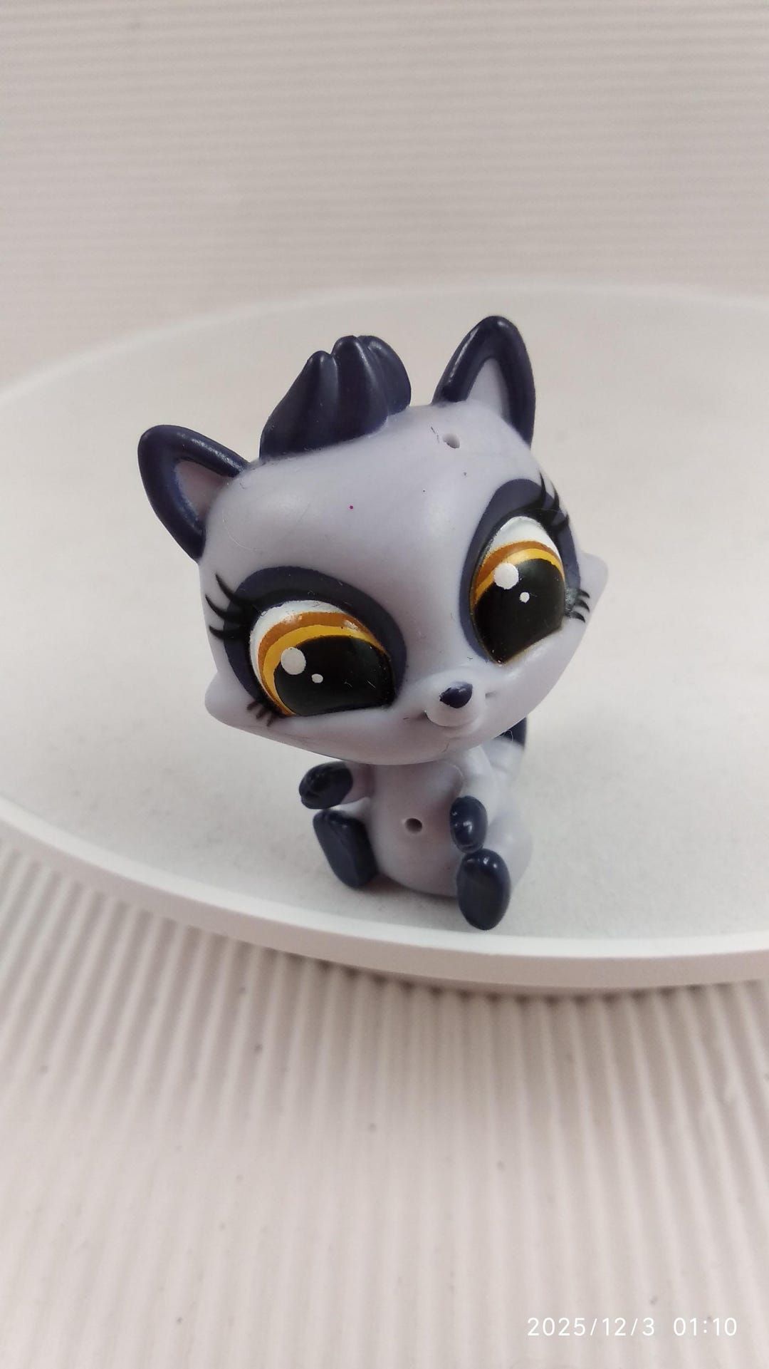 Lps Raccoon LPS Littlest Pet Shop #3750 Lilac Purple Raccoon