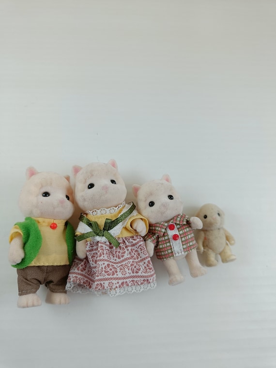 Calico critters hotsell alpaca family